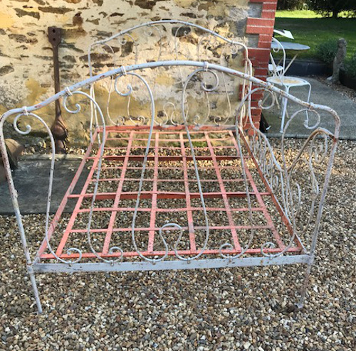 FRENCH ANTIQUE 4FT DAYBED